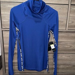 Nike Pro Womens Trainning pullover